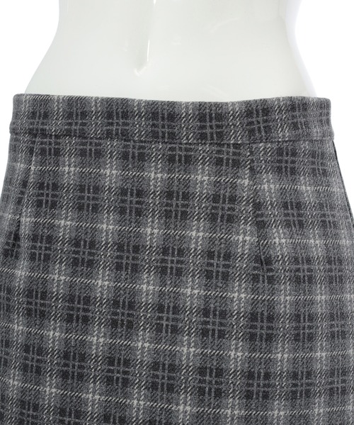 fifth calin（フィフスカラン）の「インパン付き起毛チェックミニスカート（スカート・レディース・グレー・MEDIUM）」の7枚目の写真