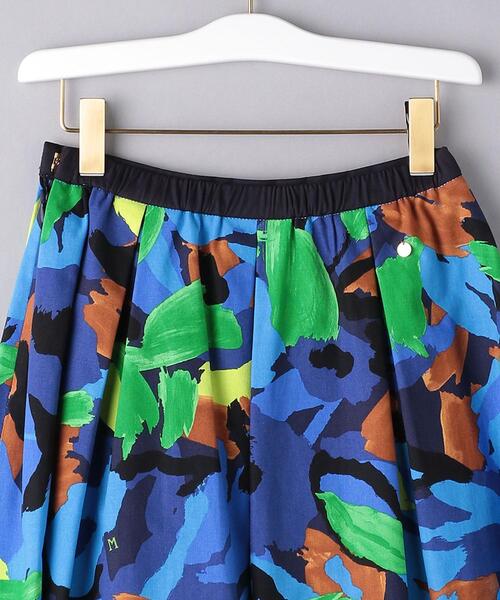 MUVEIL（ミュベール）の「＜MUVEIL（ミュベール）＞フラワープリント スカート ■■■（スカート・レディース・レッド/ネイビー・36/38）」の6枚目の写真