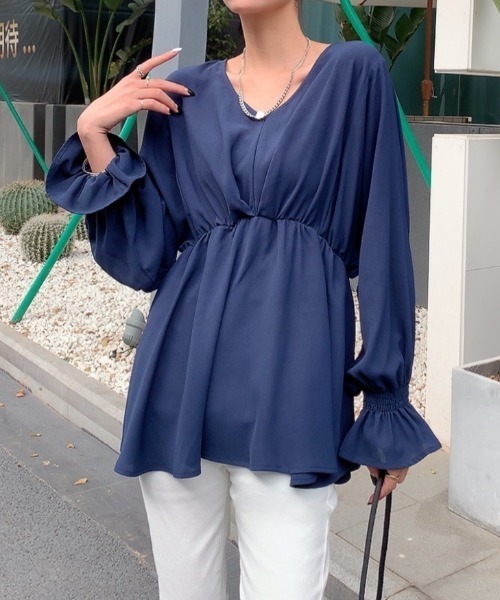 Diosfront（ディオスフロント）の「ドロップスリーブVネックフレアブラウス（シャツ/ブラウス・レディース・ホワイト/ブラック/グレー/ネイビー/ブラウン・FREE）」の8枚目の写真