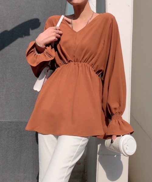 Diosfront（ディオスフロント）の「ドロップスリーブVネックフレアブラウス（シャツ/ブラウス・レディース・ホワイト/ブラック/グレー/ネイビー/ブラウン・FREE）」の16枚目の写真