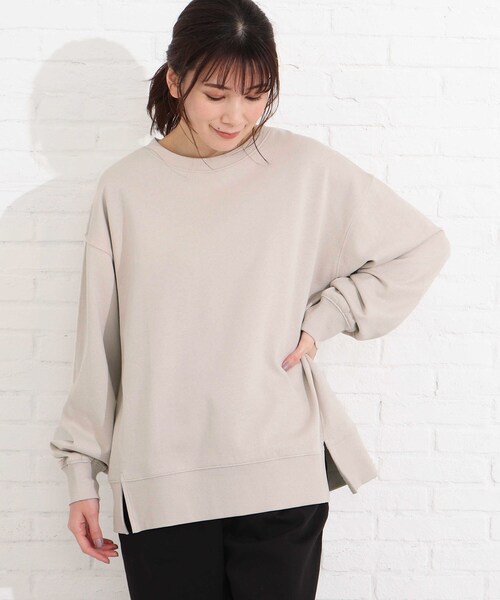 SHOO・LA・RUE(シューラルー)の「◆【USAコットン】サイドスリットスウェット(スウェット・レディース・ブラック/イエロー/ブルー/ナチュラル/ホワイト系/ピンク系・02/03/04)」の4枚目の写真