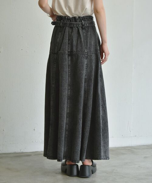 RETRO GIRL(レトロガール)の「ベルト付デニムフレアスカート(デニムスカート・レディース・ブラック/オフホワイト/ケミカルウォッシュ・FREE)」の18枚目の写真