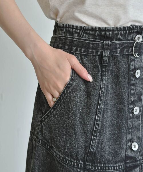 RETRO GIRL（レトロガール）の「ベルト付デニムフレアスカート（デニム