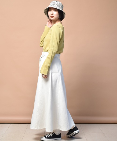 RETRO GIRL(レトロガール)の「ベルト付デニムフレアスカート(デニムスカート・レディース・ブラック/オフホワイト/ケミカルウォッシュ・FREE)」の5枚目の写真