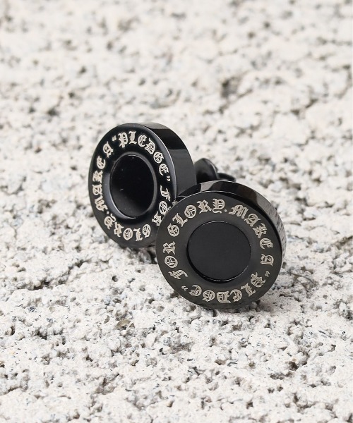 Pledge(プレッジ)の「《Pledge(プレッジ)》オニキスピアス(ペア)(ピアス(両耳用)・レディース・ブラック/ゴールド/シルバー・FREE)」の2枚目の写真