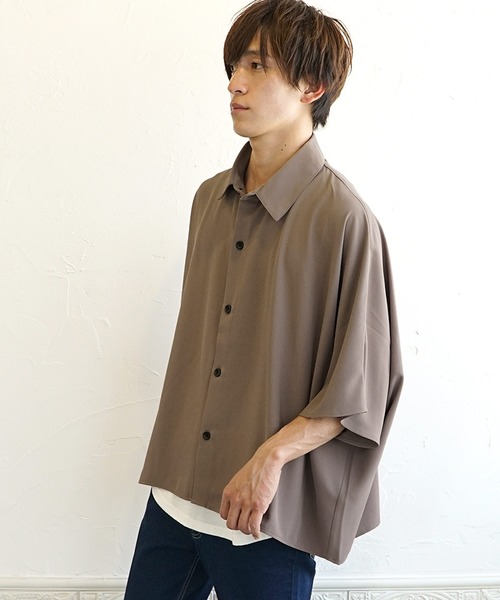 MinoriTY(マイノリティ)の「【MinoriTY】ルーズシルエットドルマンスリーブ半袖シャツ 5分袖シャツ レギュラーカラーシャツ メンズ 無地 秋服 夏服(シャツ/ブラウス・メンズ・グレー/パープル/ブラック/ブラウン/グリーン/ブルー・S/M/L)」の9枚目の写真