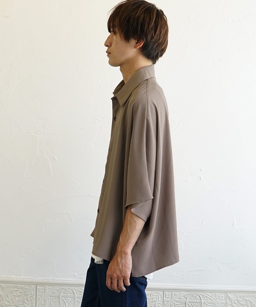 MinoriTY(マイノリティ)の「【MinoriTY】ルーズシルエットドルマンスリーブ半袖シャツ 5分袖シャツ レギュラーカラーシャツ メンズ 無地 秋服 夏服(シャツ/ブラウス・メンズ・グレー/パープル/ブラック/ブラウン/グリーン/ブルー・S/M/L)」の13枚目の写真