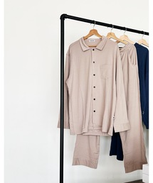 UNDER WONDER（アンダーワンダー）の「ユニセックスレーヨンパジャマ 長袖ロングパンツセット／UNDER WONDER／ギフト／（ルームウェア/パジャマ）」
