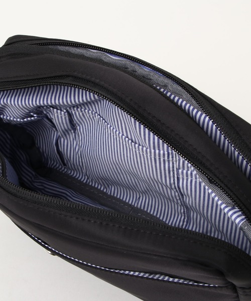 SCANDINAVIAN FOREST（スカンジナビアン・フォレスト）の「撥水ナイロン 軽量 スクエアシルエット ミニショルダーバッグ（ショルダーバッグ・レディース・ブラック/グレー/ベージュ/ベージュ系その他/ブラウン/ブルー/アイボリー・FREE）」の10枚目の写真