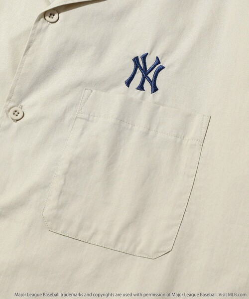 FREAK'S STORE(フリークスストア)の「WEB限定 MLB/メジャーリーグベースボール 別注 ビッグシルエット バック刺繍 オープンカラーシャツ/Yankees/ワッペン刺繍/クレリック(シャツ/ブラウス・メンズ・その他13/ベージュ/ブラック・SMALL/MEDIUM/LARGE)」の18枚目の写真