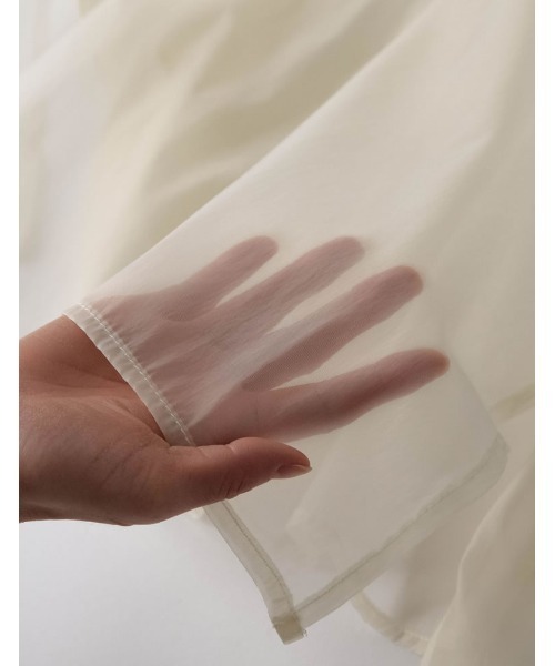 Re:EDIT（リエディ）の「オーガンジーバックギャザーボリュームスリーブブラウス（シャツ/ブラウス・レディース・ブラック/アイボリー/グレー・MEDIUM）」の14枚目の写真