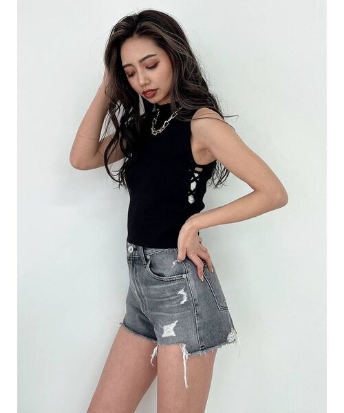 GYDA（ジェイダ）の「サイドレースアップニットトップス（タンクトップ・レディース・ブラック/オフホワイト/ライトグリーン・FREE）」の6枚目の写真