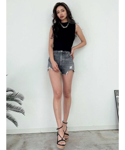 GYDA（ジェイダ）の「サイドレースアップニットトップス（タンクトップ・レディース・ブラック/オフホワイト/ライトグリーン・FREE）」の8枚目の写真