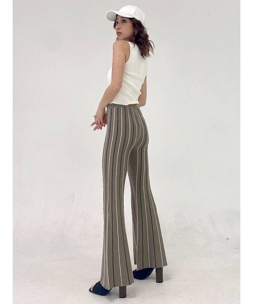 GYDA（ジェイダ）の「サイドレースアップニットトップス（タンクトップ・レディース・ブラック/オフホワイト/ライトグリーン・FREE）」の10枚目の写真