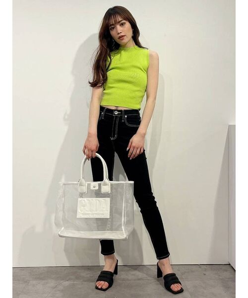 GYDA（ジェイダ）の「サイドレースアップニットトップス（タンクトップ・レディース・ブラック/オフホワイト/ライトグリーン・FREE）」の16枚目の写真