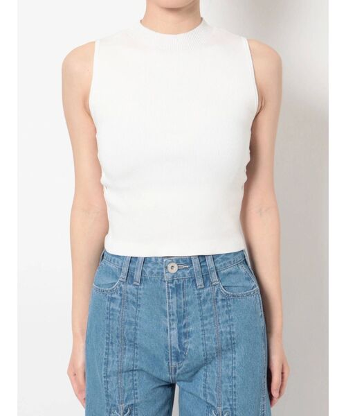 GYDA（ジェイダ）の「サイドレースアップニットトップス（タンクトップ・レディース・ブラック/オフホワイト/ライトグリーン・FREE）」の17枚目の写真