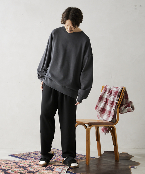 JOURNAL STANDARD relume（ジャーナルスタンダード　レリューム）の「CALIFORNIA UPCYCLE クルーネックスウェット（スウェット・メンズ・ブラック/ダークブラウン/ネイビー/グレー/グリーン・MEDIUM/LARGE/X-LARGE）」の19枚目の写真