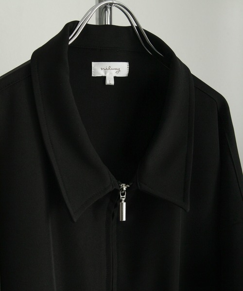 NILWAY(ニルウェイ)の「【サマー セットアップ】フルジップドレープ半袖 ワイドシャツ+ タック ワイド ストレートスラックス(セットアップ・メンズ・ブラック/ブルー/グリーン/アイボリー/チャコール・SMALL/MEDIUM/LARGE)」の9枚目の写真