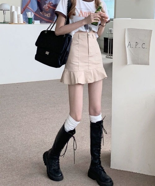 urge:(アージコロン )の「【URGE:】マーメイド ミニスカート(スカート・レディース・ブラック/ホワイト/アイボリー・LARGE/SMALL/MEDIUM)」の19枚目の写真