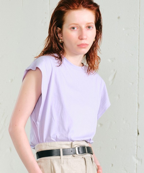 ECRIRE（エクリール）の「フレンチスリーブコットンTシャツ（Tシャツ/カットソー・レディース・ダークブラウン/パープル/オフホワイト・フリー）」の15枚目の写真