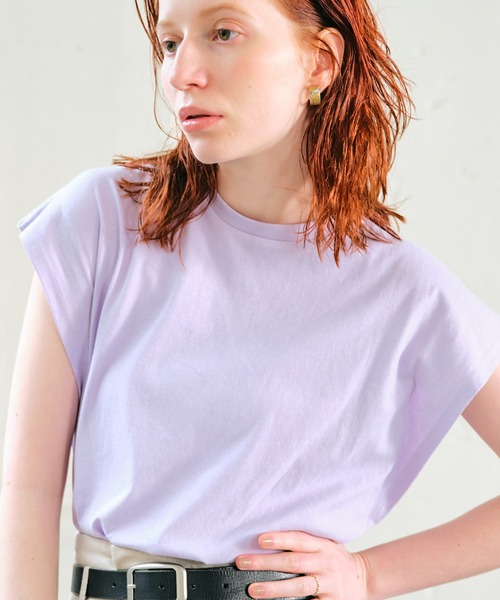 ECRIRE（エクリール）の「フレンチスリーブコットンTシャツ（Tシャツ/カットソー・レディース・ダークブラウン/パープル/オフホワイト・フリー）」の20枚目の写真