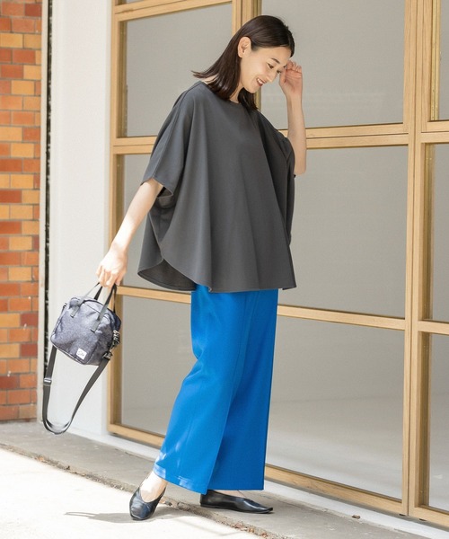 LEPSIM(レプシィム)の「ポンチョカットソー 294981(Tシャツ/カットソー・レディース・ブラウン/チャコールグレー/オフホワイト・FREE)」の7枚目の写真