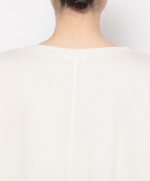 LEPSIM(レプシィム)の「ポンチョカットソー 294981(Tシャツ/カットソー・レディース・ブラウン/チャコールグレー/オフホワイト・FREE)」の15枚目の写真
