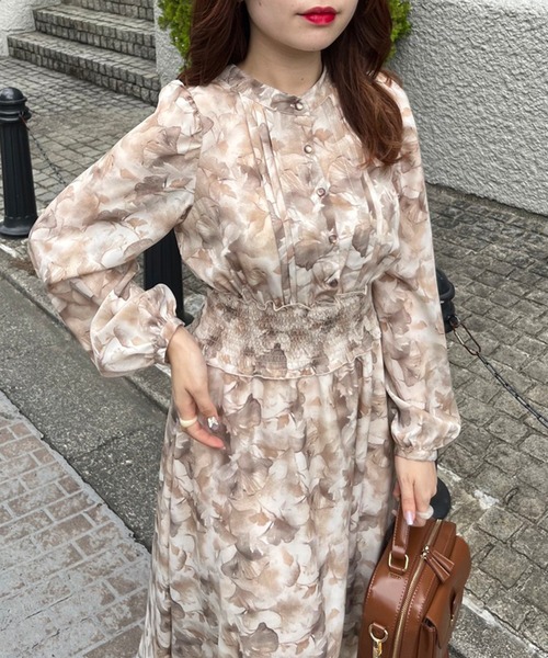 OLIVE des OLIVE(オリーブデオリーブ)の「バックリボンピンタック長袖ワンピース(ワンピース・レディース・ブラウン/カーキ/アイボリー・FREE)」の16枚目の写真