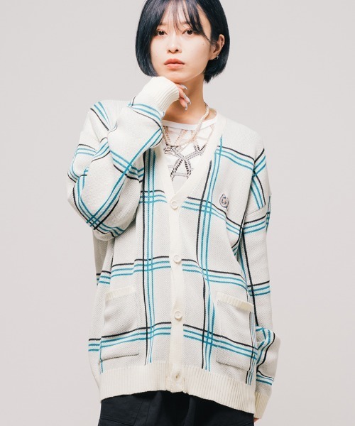 EFFECTEN（エフェクテン）の「mcg3119- horseshoe logo check cardigan カーディガン（カーディガン/ボレロ・メンズ・ブルー系その他/ホワイト・FREE）」の2枚目の写真