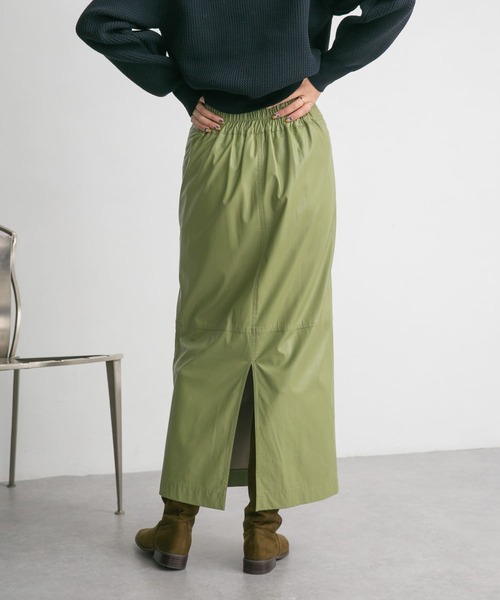 KBF（ケイビーエフ）の「フェイクレザーハイウエストタイトスカート（スカート・レディース・ブラウン/オリーブ/ブラック・ONE）」の5枚目の写真