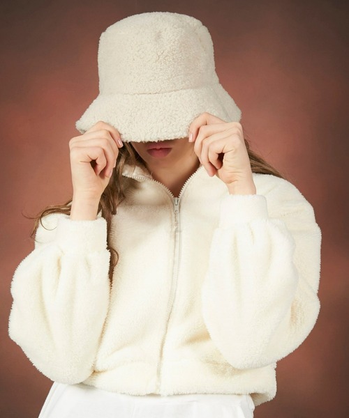 フリースバケットハット ホワイト セール】VARZAR(バザール)/Monogram label fleece bucket hat