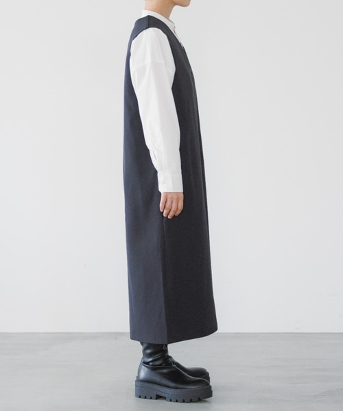 LOWRYS FARM（ローリーズファーム）の「Ｖネックハーフサロペット　166105（サロペット/オーバーオール・キッズ・ブラック/カーキ・150cm/160cm）」の13枚目の写真