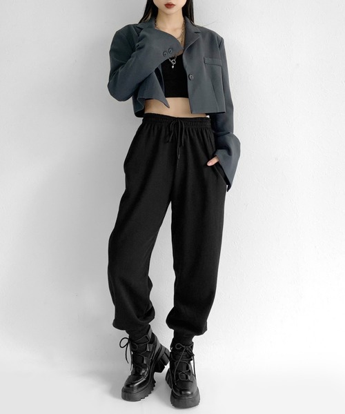 LVEU.(ラブユ.)の「Color sweat jogger pants / カラースウェットジョガーパンツ(スウェットパンツ・レディース・ブラック/ダークパープル・FREE)」の3枚目の写真