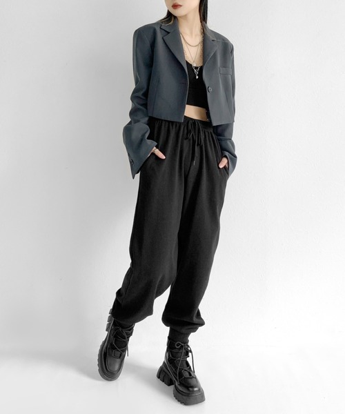 LVEU.(ラブユ.)の「Color sweat jogger pants / カラースウェットジョガーパンツ(スウェットパンツ・レディース・ブラック/ダークパープル・FREE)」の4枚目の写真