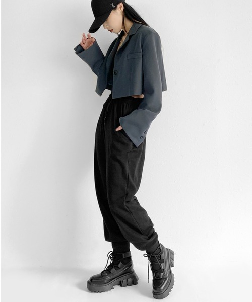 LVEU.(ラブユ.)の「Color sweat jogger pants / カラースウェットジョガーパンツ(スウェットパンツ・レディース・ブラック/ダークパープル・FREE)」の5枚目の写真