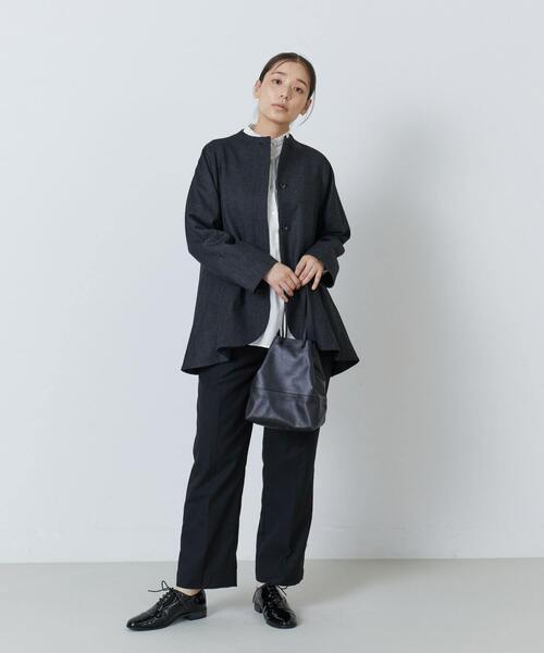 ADIEU TRISTESSE（アデュートリステス）の「レザー巾着（ハンドバッグ・レディース・ブラック/ホワイト・FREE）」の8枚目の写真