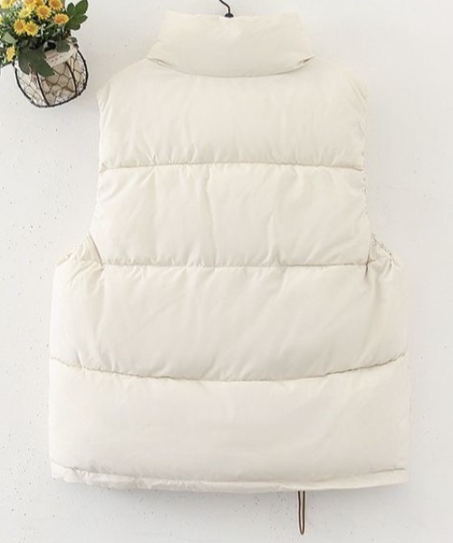 DIAVEL（ディアベル）の「フロントライン中綿ベスト（ダウンベスト・レディース・ホワイト/ブラック/ベージュ・M）」の11枚目の写真