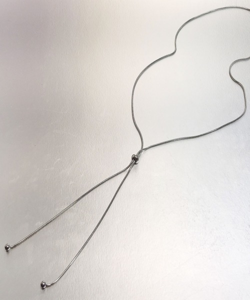 thank U more（サンキューモア）の「金属アレルギー対応 【サージカルステンレス】スネークチェーン ラリエット ネックレス（ネックレス・レディース・シルバー/ゴールド・FREE）」の10枚目の写真