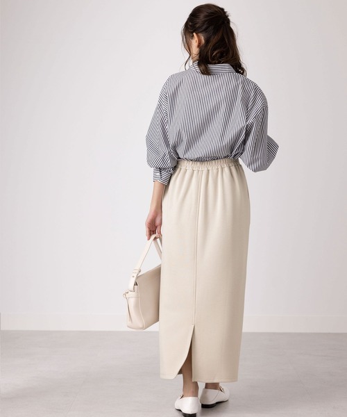 BELLUNA PLUS（ベルーナ）の「ストレッチ素材ペンシルデザインスカート（スカート・レディース・アイボリー/ロイヤルブルー/テラコッタ/ブラック/イエロー/ベージュ系・LARGE/X-LARGE/MEDIUM/SMALL）」の19枚目の写真