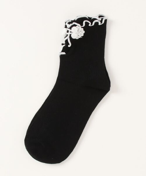 VIBGYOR(ヴィブジョー)の「【バーレスク】チャイナボタンスリットソックス(BQ)(ソックス/靴下・レディース・ホワイト/ブラック・FREE)」の8枚目の写真