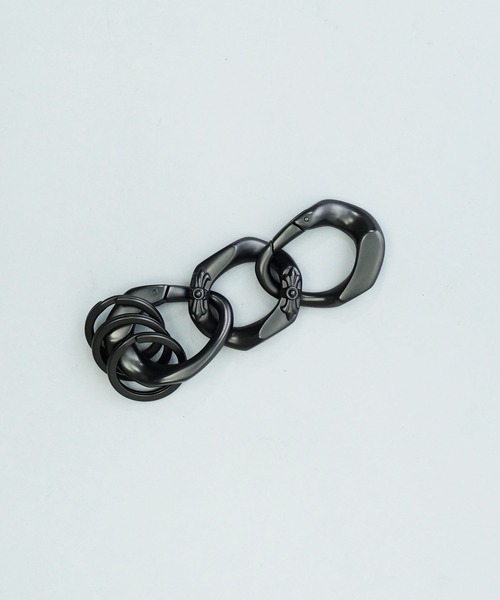 REVI CAST MADE(レヴィキャストメイド)の「REVI CAST MADE レビキャストメイド CONNECTING KEY RING キーリング(キーホルダー・メンズ・シルバー/ブラック・FREE)」の3枚目の写真