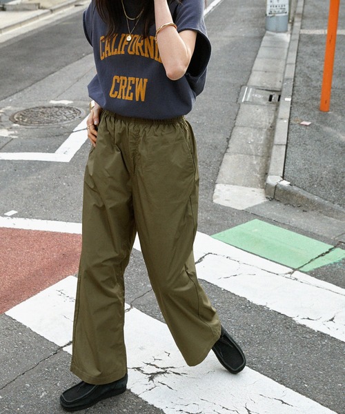 Dickies（ディッキーズ）の「Dickies/ディッキーズ コットンダンプイージーワイドパンツ（その他パンツ・レディース・ピンク/ライム/グリーン/ネイビー/カーキ・M/L）」の22枚目の写真