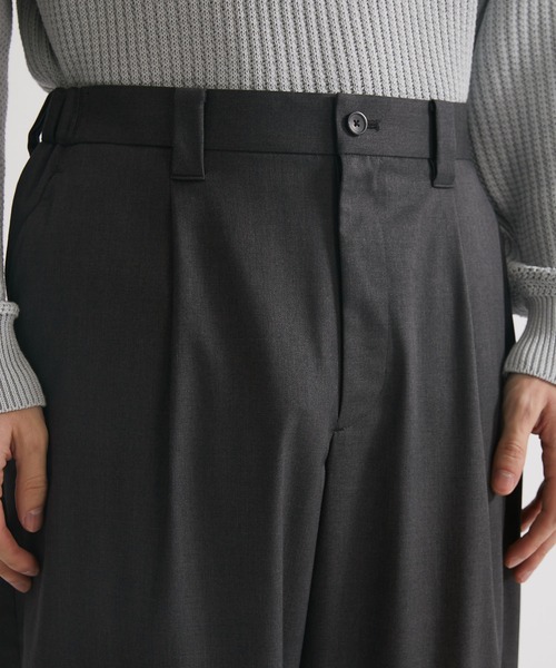 UNITED TOKYO（ユナイテッドトウキョウ）の「【EC限定】サイドゴムワイドテーパードスラックス（スラックス・メンズ・ダークグレー/ネイビー/ライトベージュ/ブラック・3/2/1）」の19枚目の写真