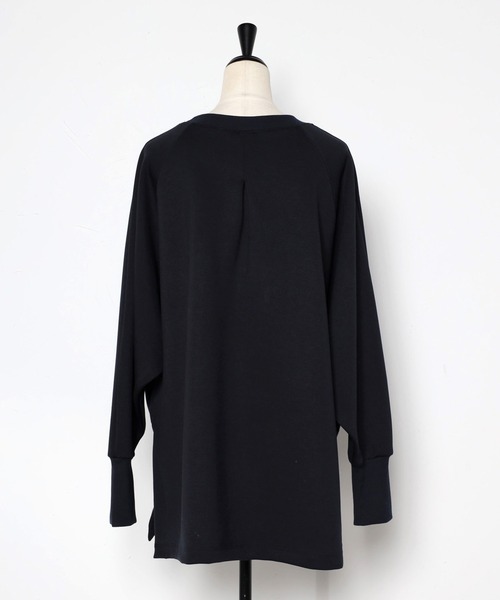 ダンボールバックタックスウェット