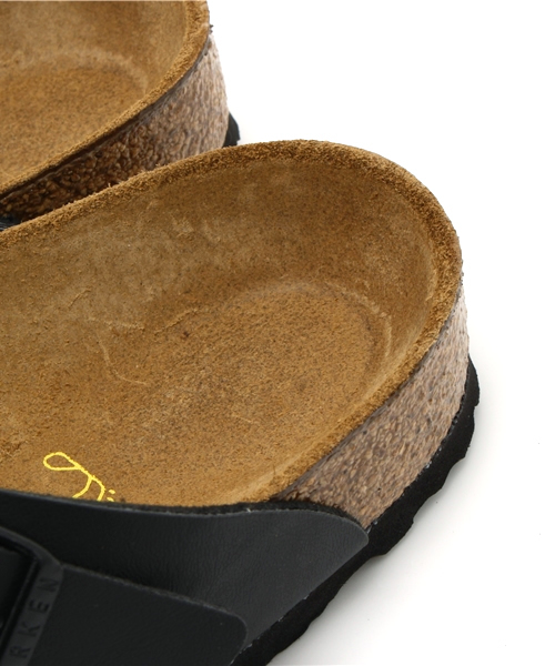 BIRKENSTOCK（ビルケンシュトック）の「BIRKENSTOCKギゼ / [BIRKENSTOCK]GIZEH（サンダル・レディース・ホワイト/ブラック・37/36/38/39）」の7枚目の写真