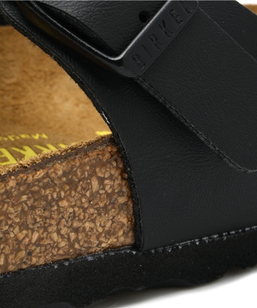 BIRKENSTOCK（ビルケンシュトック）の「BIRKENSTOCKギゼ / [BIRKENSTOCK]GIZEH（サンダル・レディース・ホワイト/ブラック・37/36/38/39）」の5枚目の写真