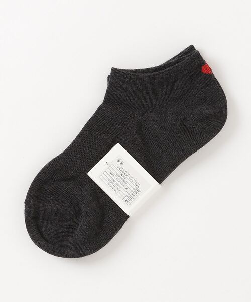 SHIZUTA（シズタ）の「SZT:かかとハート　スニーカーソックス（ソックス/靴下・レディース・チャコールグレー/ホワイト/ブラック・FREE）」の5枚目の写真