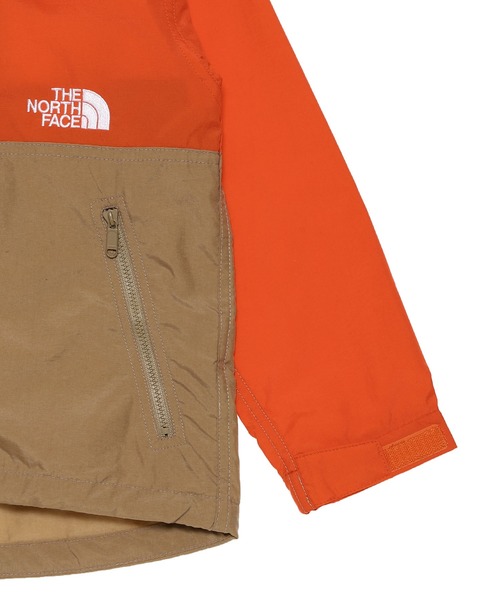 THE NORTH FACE（ザノースフェイス）の「THE NORTH FACE KIDS Compact Jacket NPJ22210（その他アウター・キッズ・ネイビー/オレンジ/パープル/ピンク/ブルー・110/120/130/140/100）」の10枚目の写真