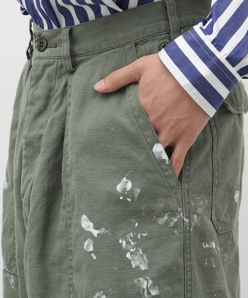 marka(マーカ)の「【MARKA / マーカ】 BAKER PANTS PAINTED M23A-08 PT11C(カーゴパンツ・メンズ・ホワイト/カーキ・2)」の15枚目の写真