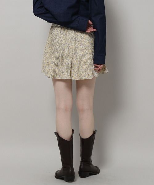 3.3 Field Trip （3.3フィールドトリップ）の「3.3 Field Trip／フラワープリーツスカート 2198732（スカート・レディース・ピンク/イエロー・FREE）」の10枚目の写真